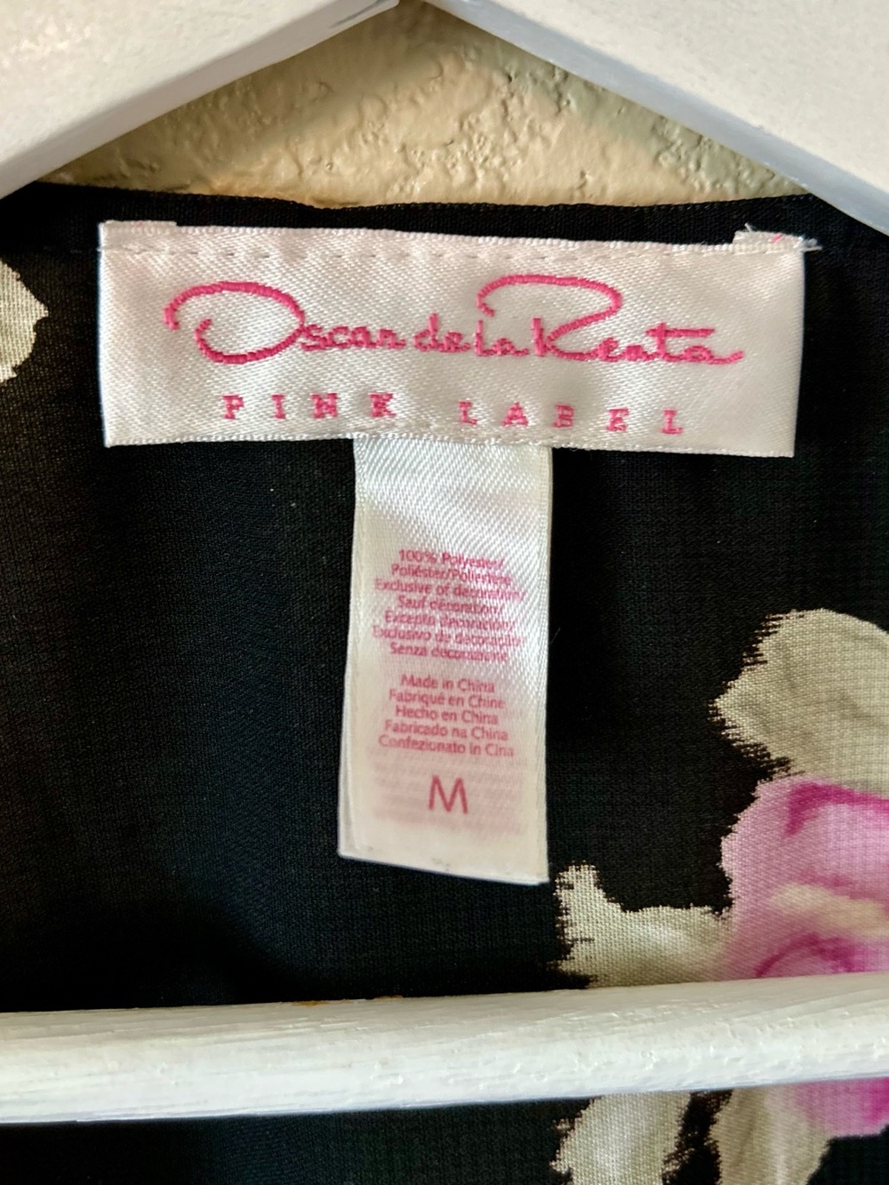 Oscar de la Renta Pink Label Floral Wrap Robe in Black with Pink Roses Size M - Picture 4 of 8